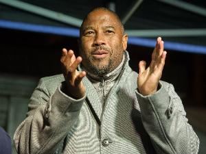 镜报：利物浦传奇巴恩斯的媒体公司负债150万镑，欠下巨额税款